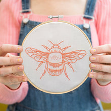 Load image into Gallery viewer, Bee Hoop Embroidery Kit white orange