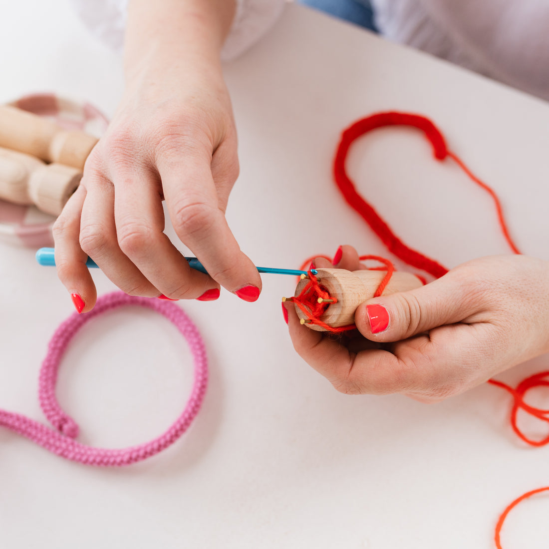 French Knitting Tips and Tricks for Beginners