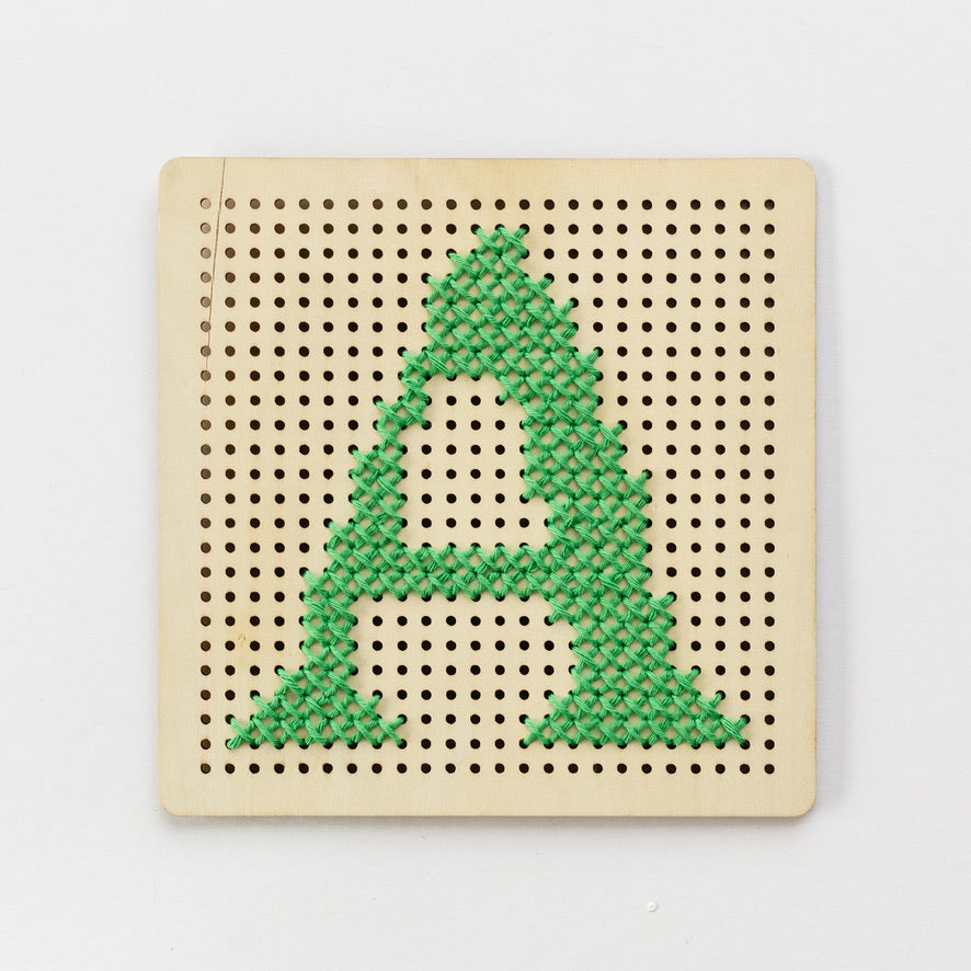 Pegboard Embroidery Board Kit