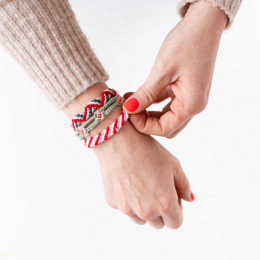 Friendship Bracelet Kit