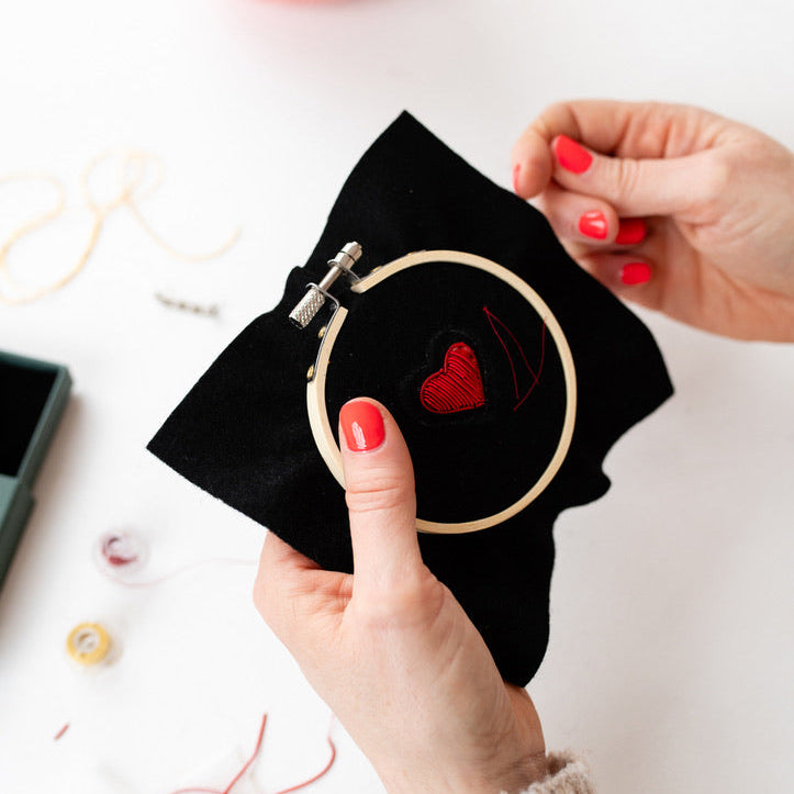 Goldwork Heart Brooch Hoop Club Box