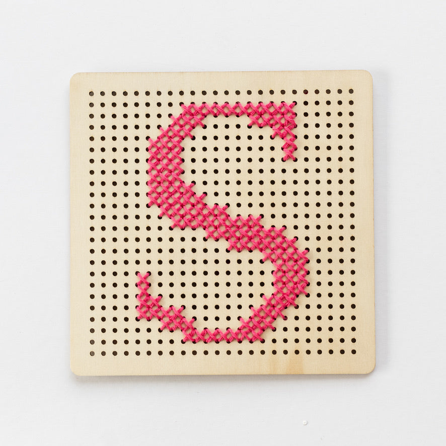 Pegboard Embroidery Board Kit