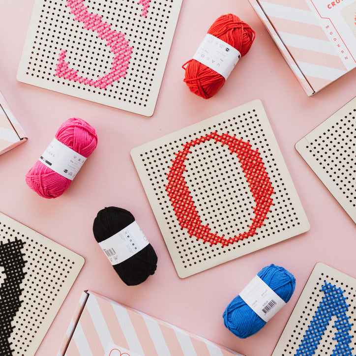 Pegboard Embroidery Board Kit