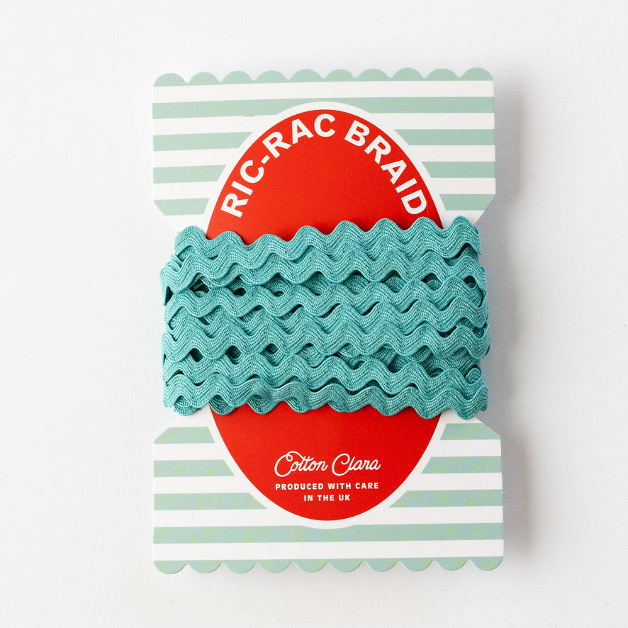 4 x Metres of Ric Rac Trimming on Colourful Bobbin