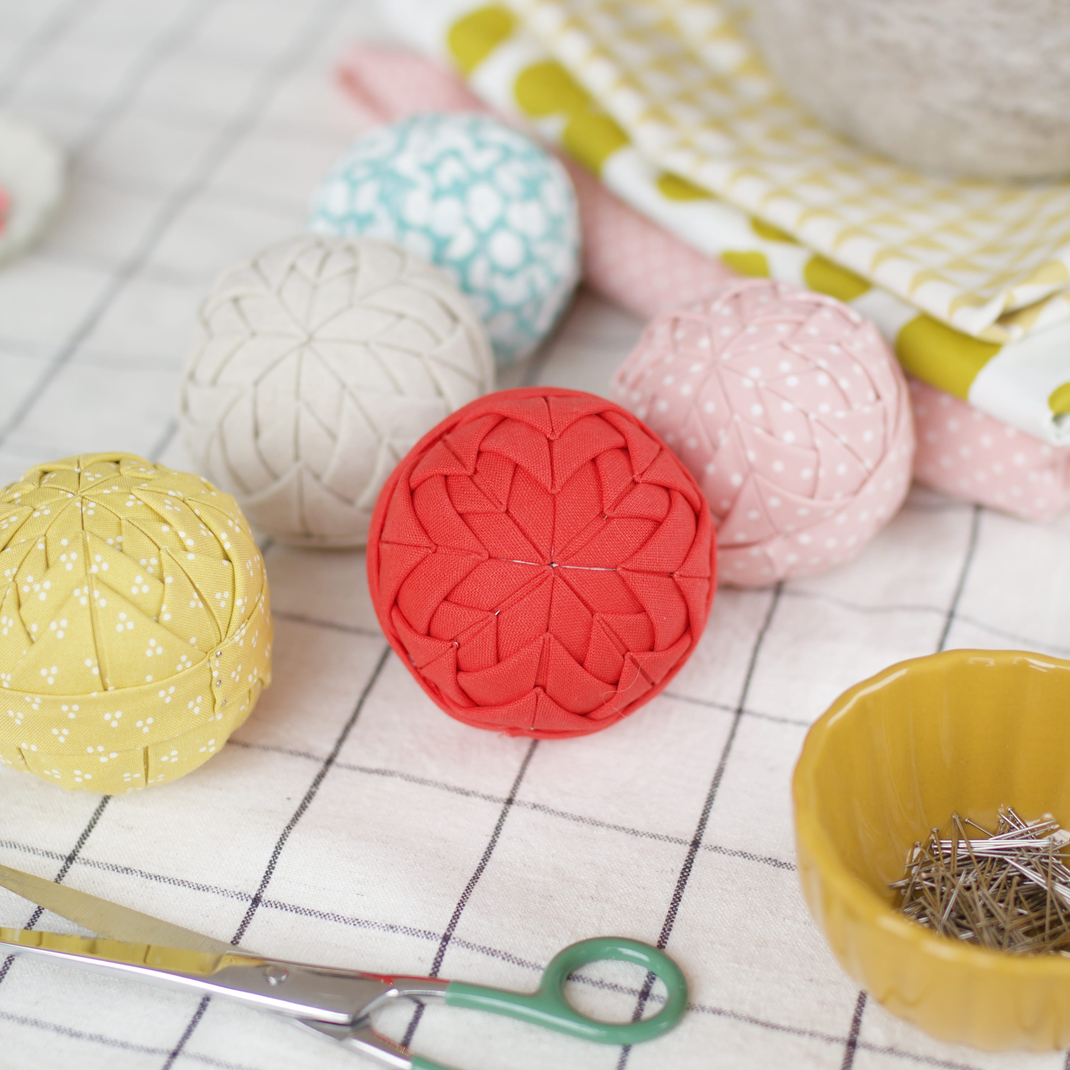 Cotton Clara 7cm Polystyrene Balls