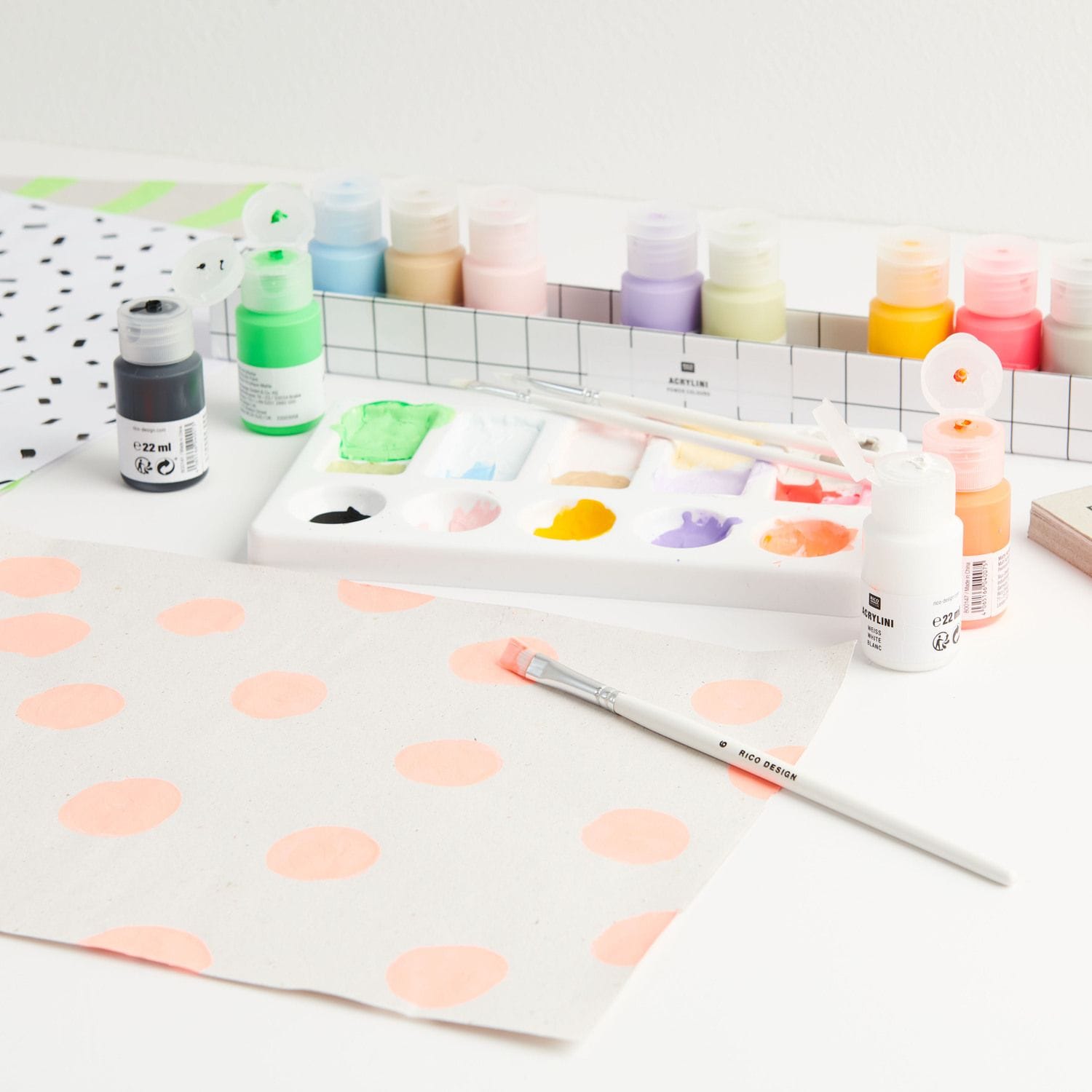 Cotton Clara Acrylic Paint Set Power Colours 12x22ml
