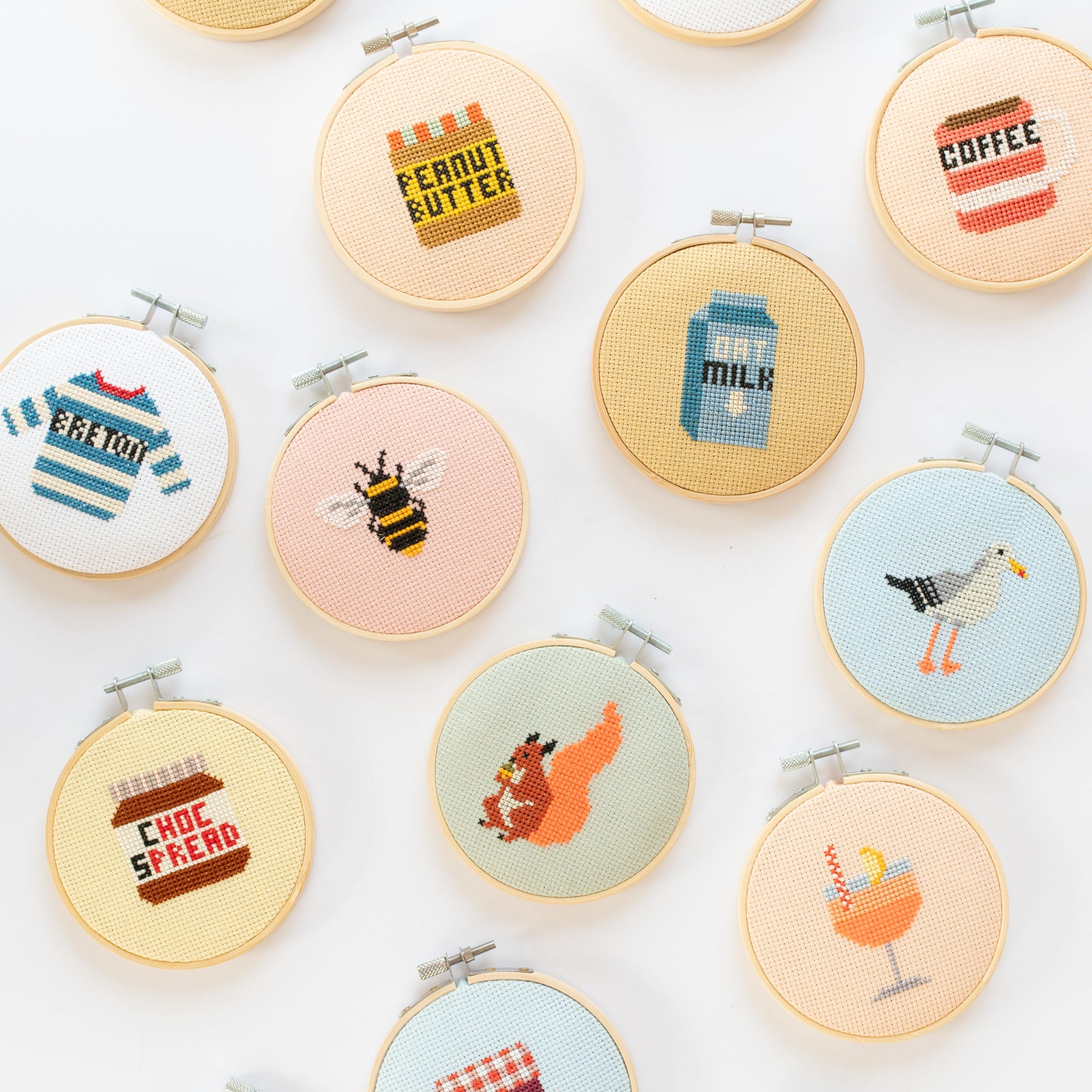 Cotton Clara Bee Mini Cross Stitch PDF Pattern – Instant Download