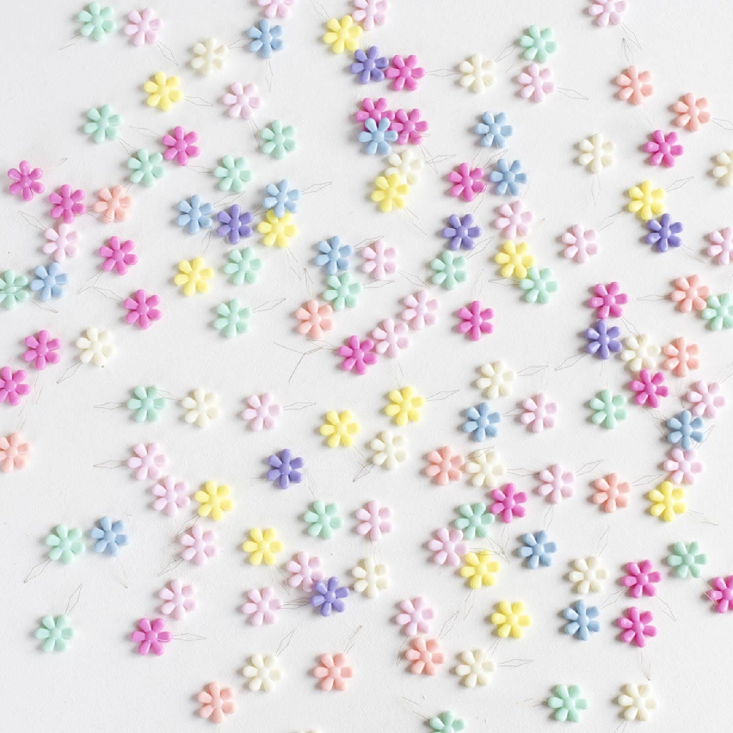 Cotton Clara Flower Needle Threaders (Pack of 3)