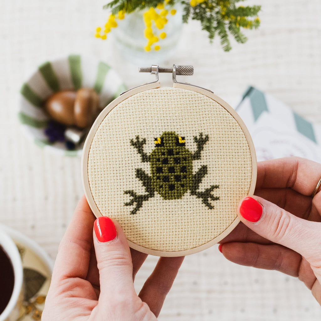 Cotton Clara Frog Mini Cross Stitch PDF Pattern – Instant Download