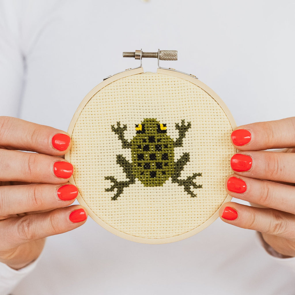 Cotton Clara Frog Mini Cross Stitch PDF Pattern – Instant Download