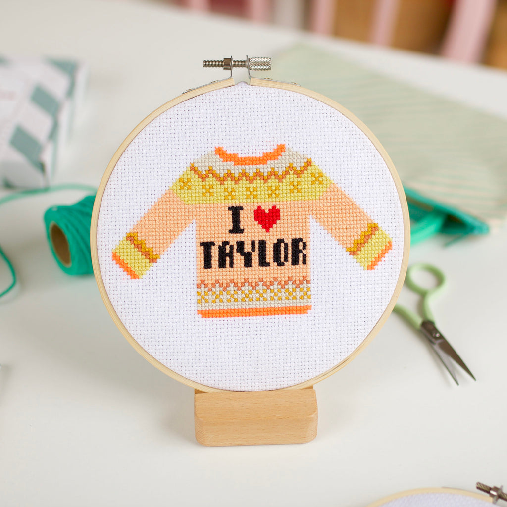 Cotton Clara I Love Taylor Cross Stitch Kit - Orange Tones