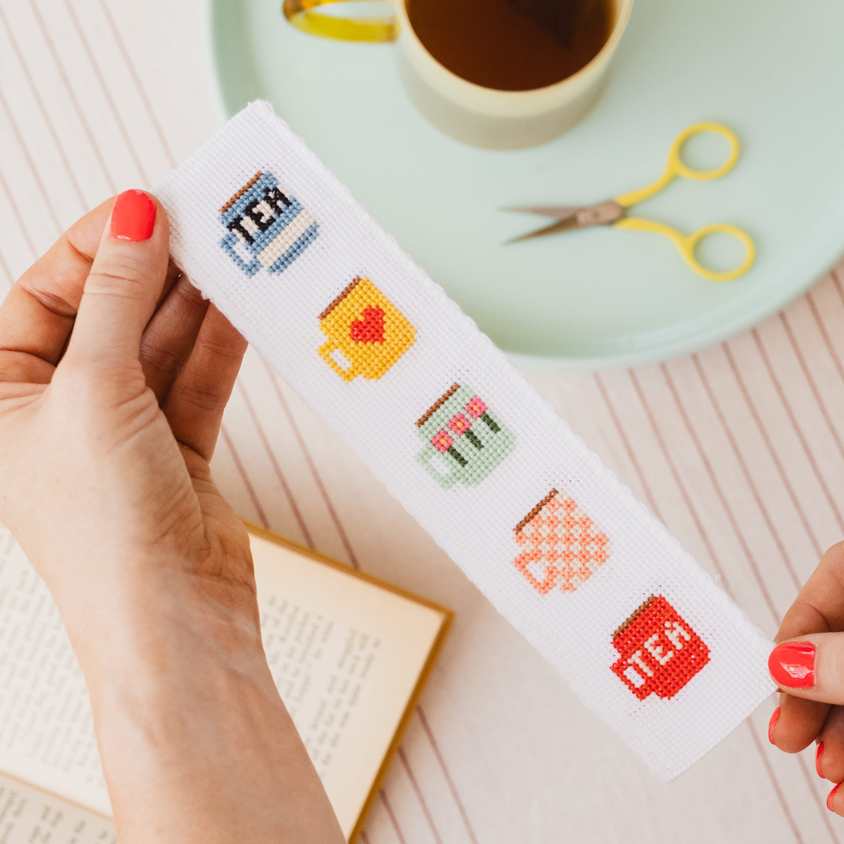 Cotton Clara Mugs Bookmark PDF Pattern – Instant Download