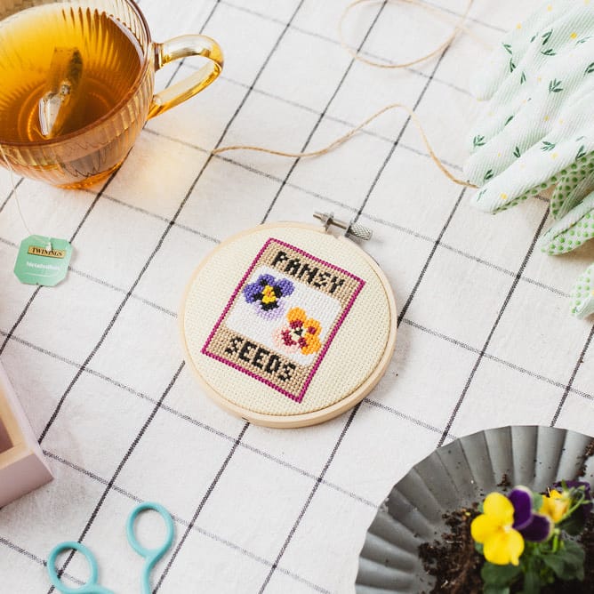 Cotton Clara Pansy Seeds Beginner Cross Stitch Kit