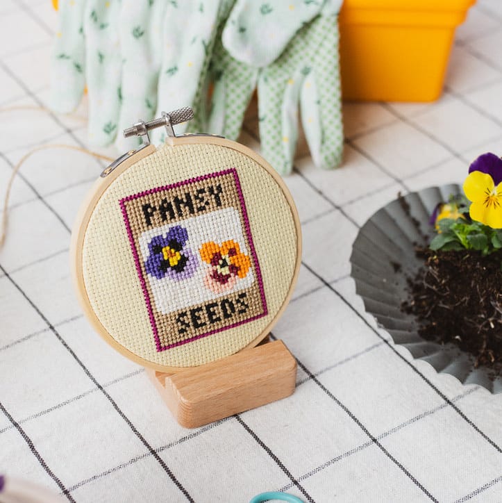 Cotton Clara Pansy Seeds Beginner Cross Stitch Kit