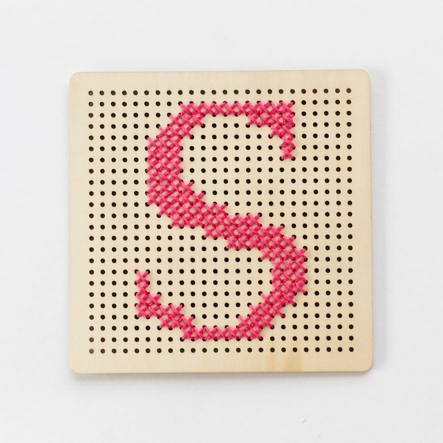 Cotton Clara Wooden Boards Pegboard Embroidery Board Kit