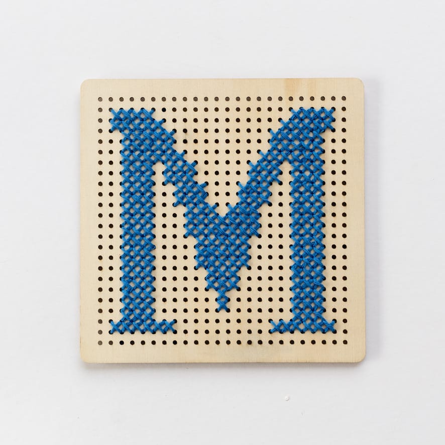 Cotton Clara Wooden Boards Pegboard Embroidery Board Kit