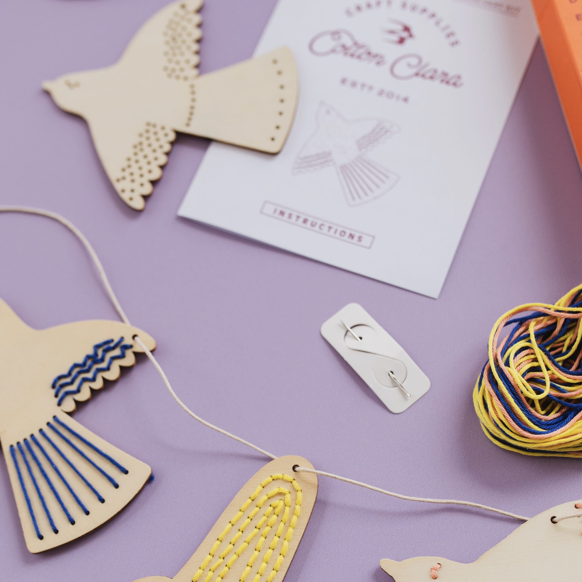 Cotton Clara Wooden Boards Wooden Bird Embroidery Kit – Beginner-Friendly DIY Garland or Hanging Decorations