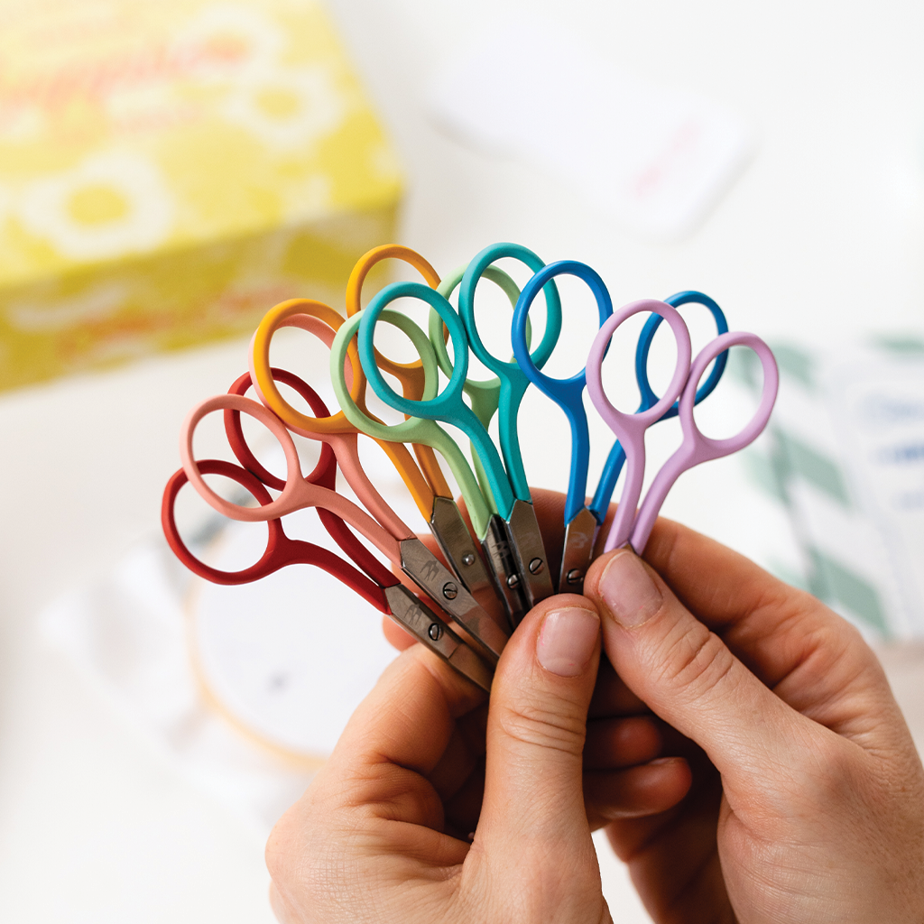 Colourful Embroidery Scissors - Various Colours
