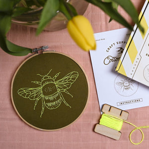Bee Hoop Embroidery Kit khaki neon yellow
