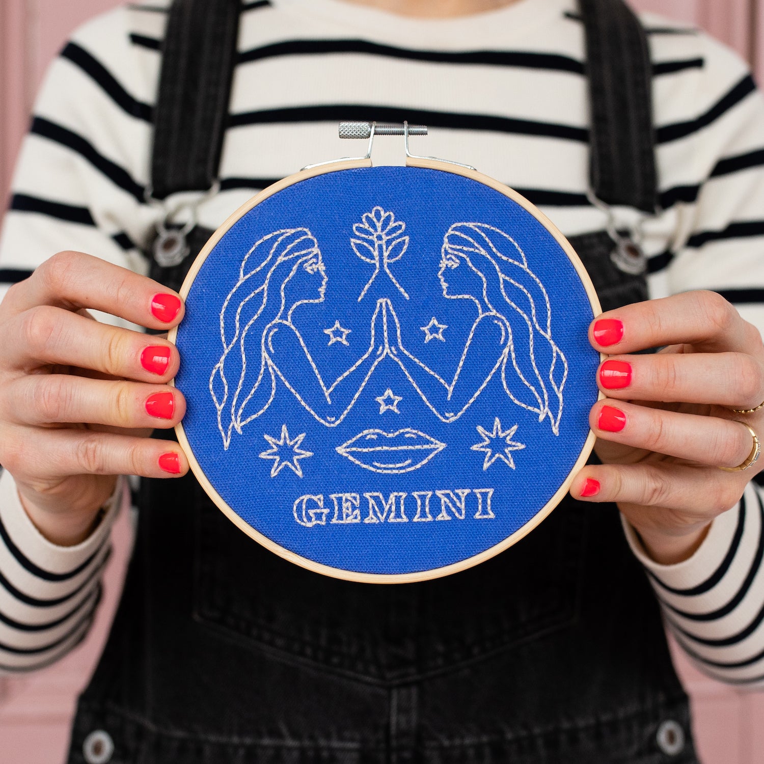 Gemini Embroidery Hoop Kit