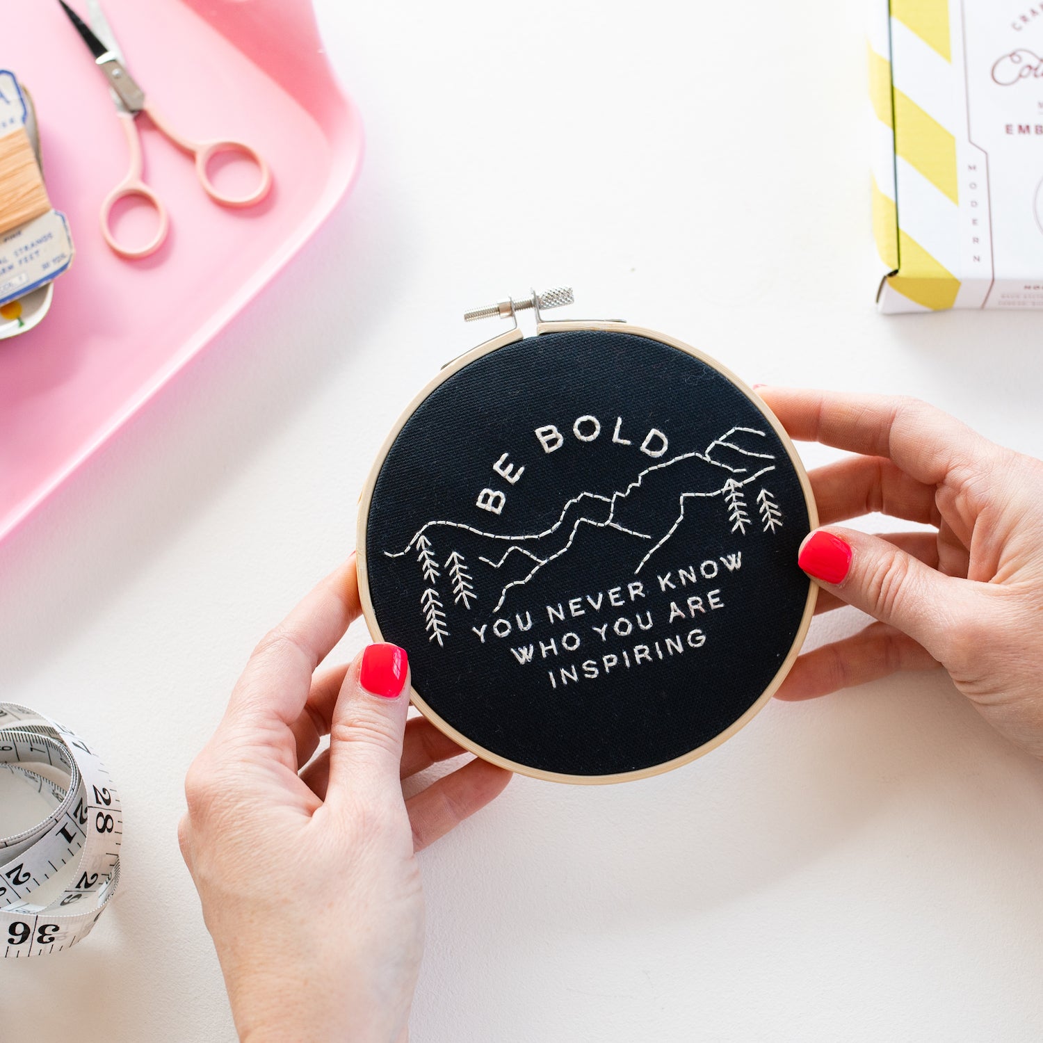 Be Bold Hoop Embroidery Kit