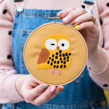 Load image into Gallery viewer, Owl Embroidery Hoop Kit
