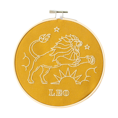 Leo Embroidery Hoop Kit