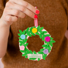 Load image into Gallery viewer, Wreath Felt Kit