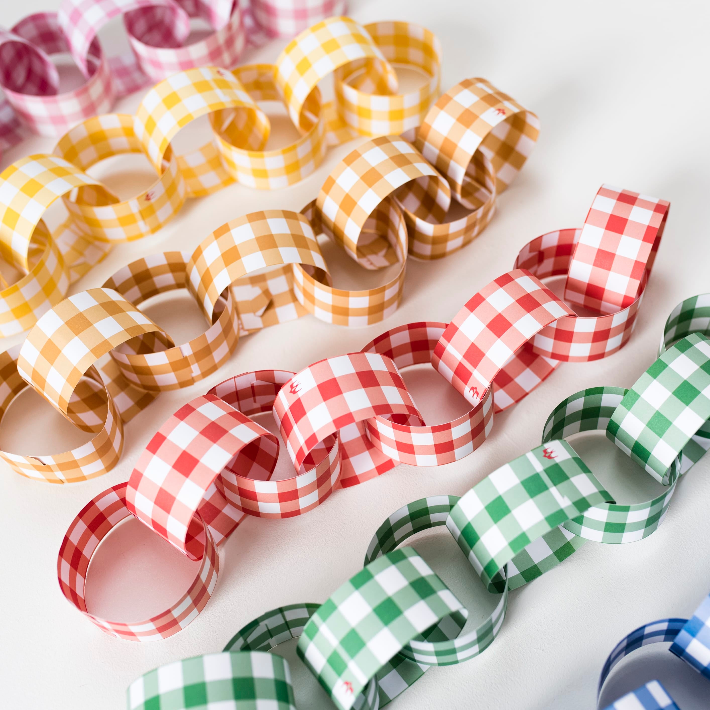 Cotton Clara Craft Supplies Gingham Paper Chain Kit