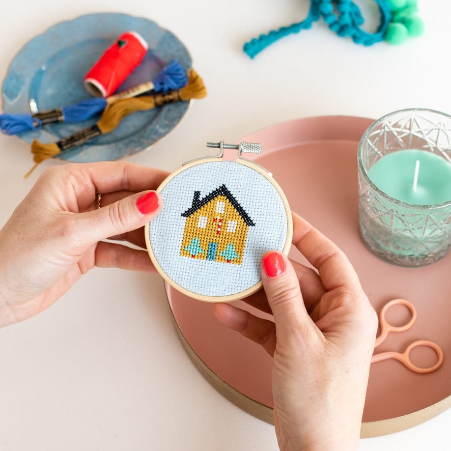 Cotton Clara Cross Stitch Kit Christmas House Cross Stitch Kit