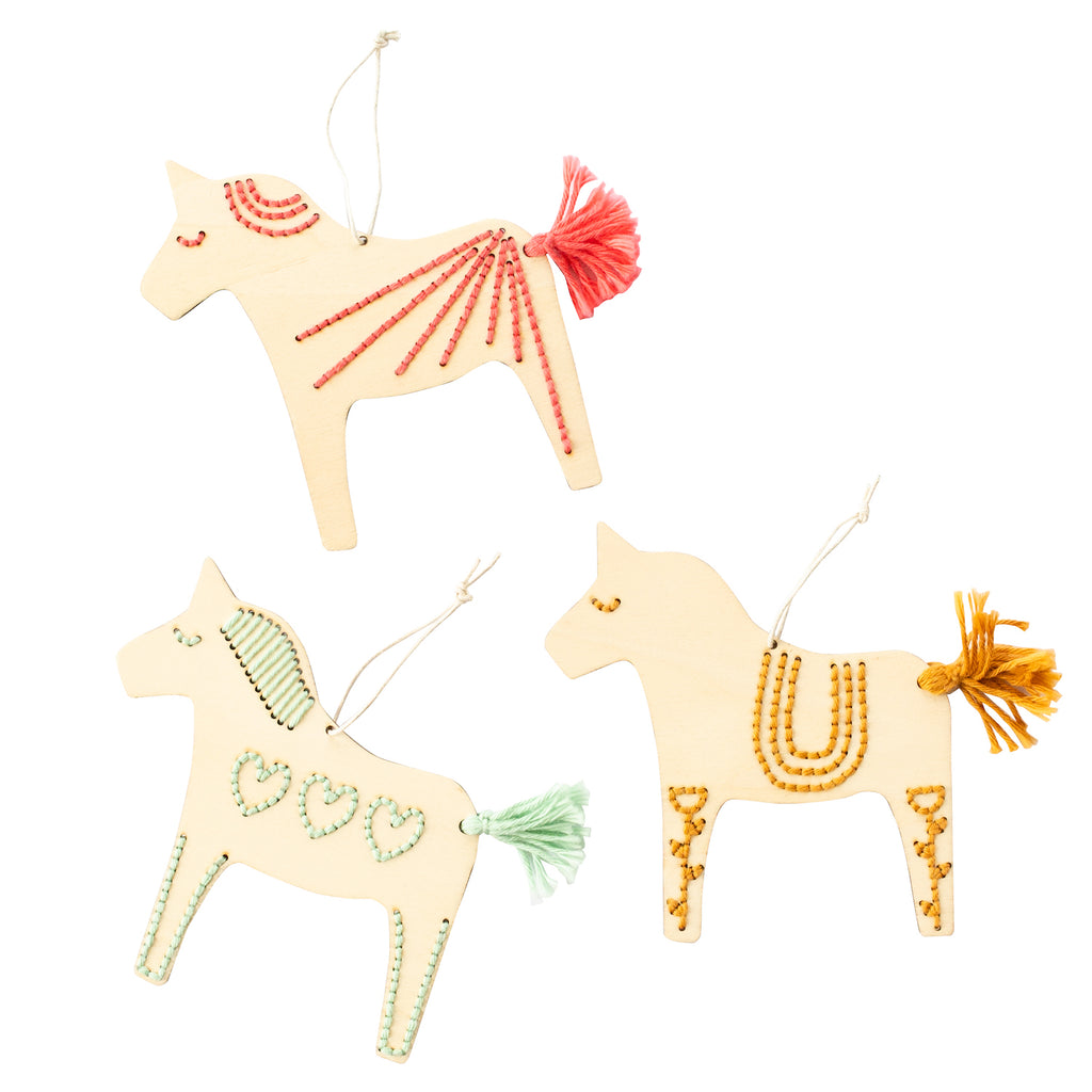 Dala horse wooden embroidery kit