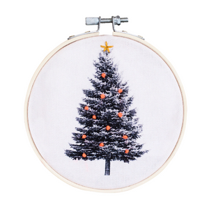 Christmas Tree Embroidery Hoop Kit